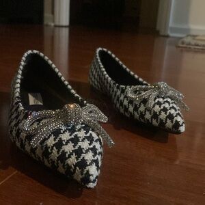 Steve Madden checkered flats